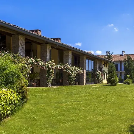 Agriturismo Cascina Marzana Alojamento de Turismo Rural